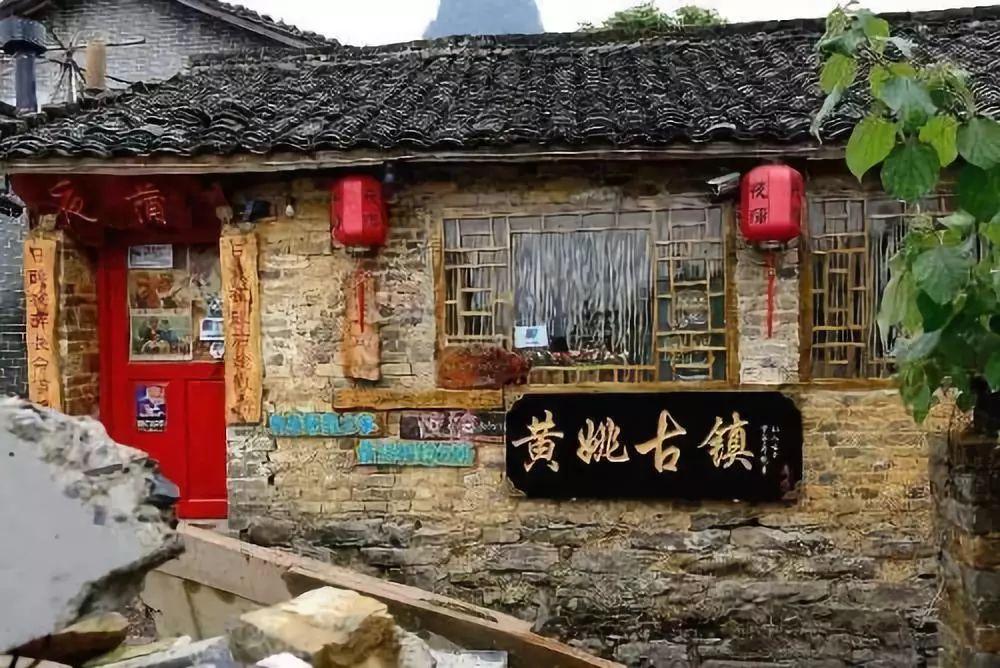 诸葛亮明知刘备的实力不如曹操，为什么还要辅佐刘备呢？